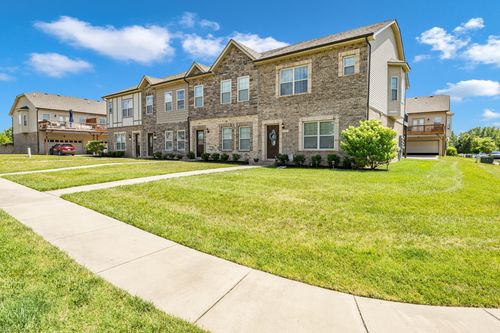 118 Whitman Xing, Clarksville, TN, 37043-6368 | Card Image