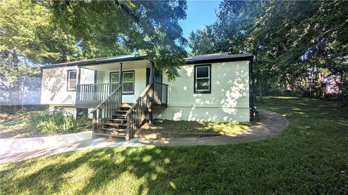 405 Bellemere Rd, Blue Springs, MO, 64015-6636 | Card Image
