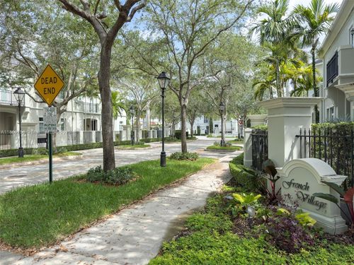 10170 Sw 75th Pl, Pinecrest, FL, 33156-3873 | Card Image