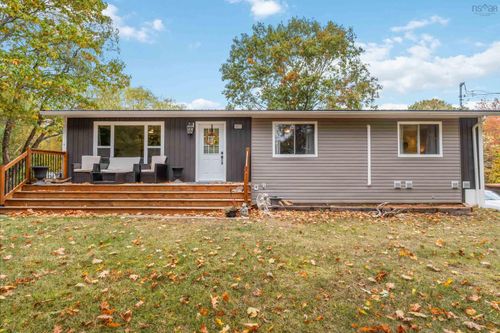 1011 Lone Pine Dr, Centreville, NS, B0P1J0 | Card Image