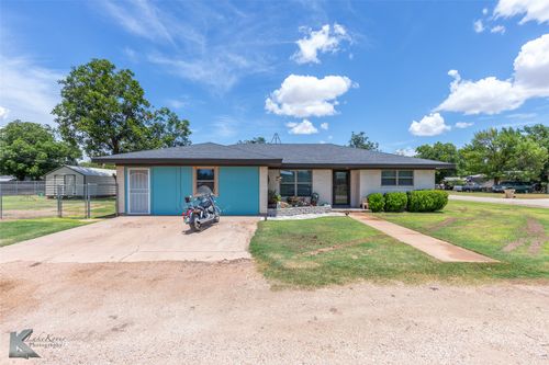 1002 S 7th St, Merkel, TX, 79536-6421 | Card Image