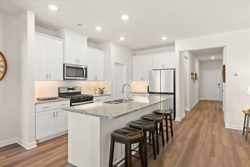 135 Lavinia Cir, Duncan, SC, 29334-2041 | Card Image