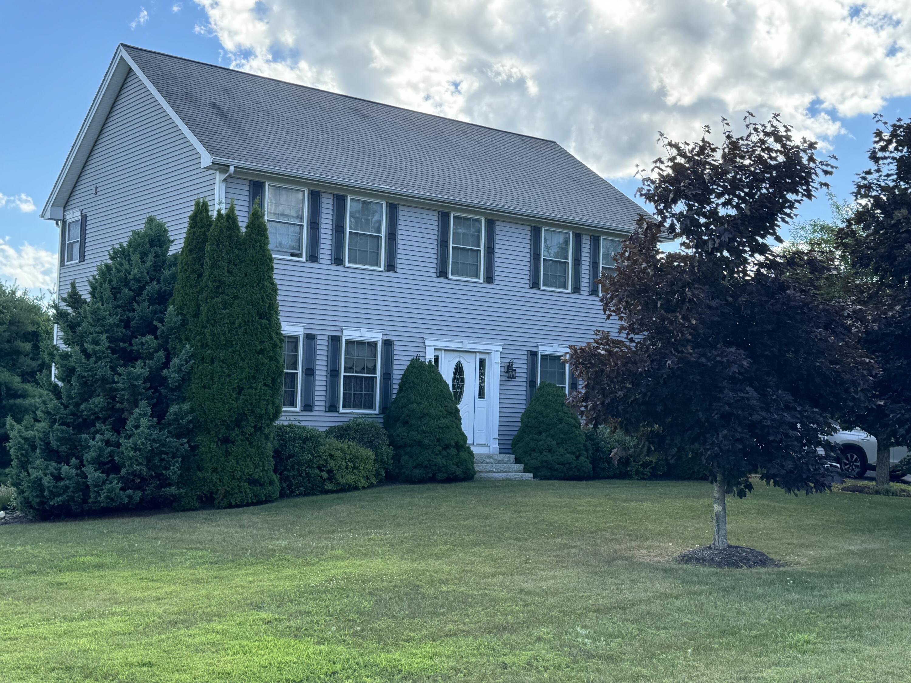 Pinnacle Dr, Auburn, ME 04210