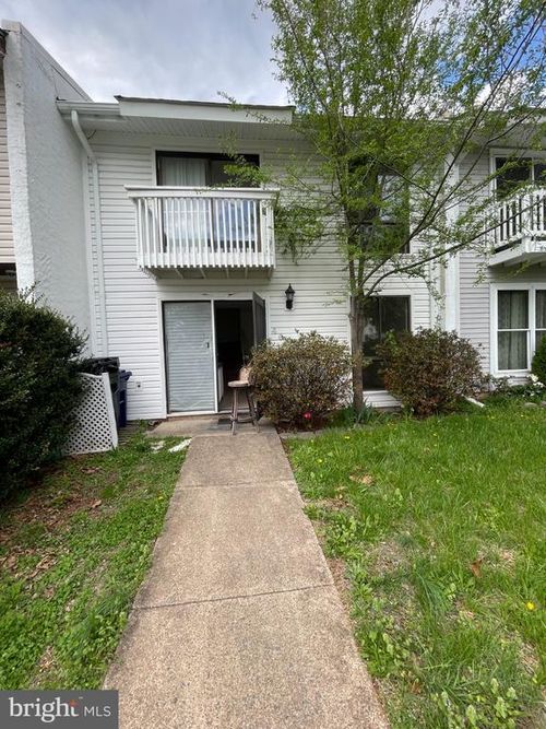 46 Simeon Ln, STERLING, VA, 20164-1373 | Card Image