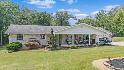 220 Cedarwood Dr, Sevierville, TN, 37876-2034 | Card Image