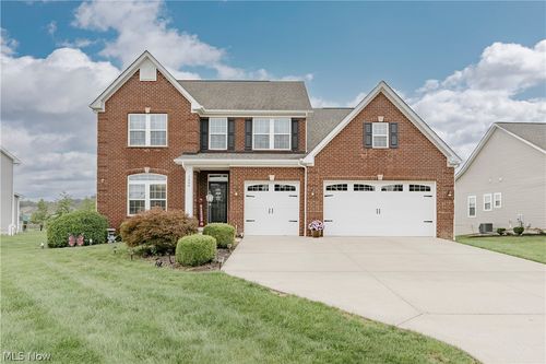 7944 Megan Meadow Dr, Hudson, OH, 44236-4534 | Card Image
