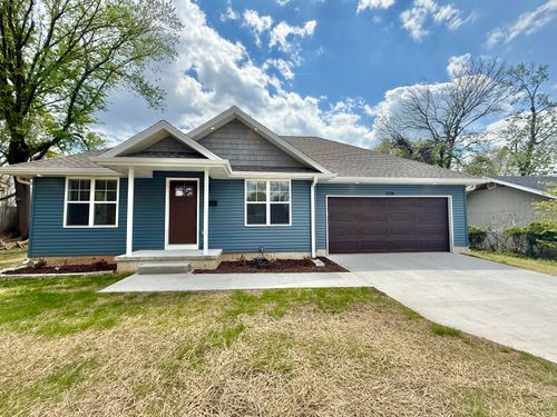 1116 W Broadmoor St, Springfield, MO, 65807-3310 | Card Image