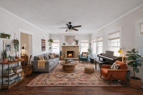 608 Avondale St, Houston, TX, 77006-2916 | Card Image