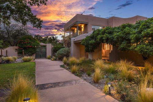 257 Camino De Lucia, Corrales, NM, 87048-8315 | Card Image