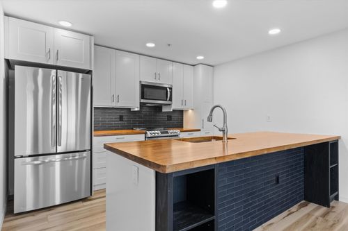 unit-104-3370 Columbine Dr, Steamboat Springs, CO, 80487-2419 | Card Image
