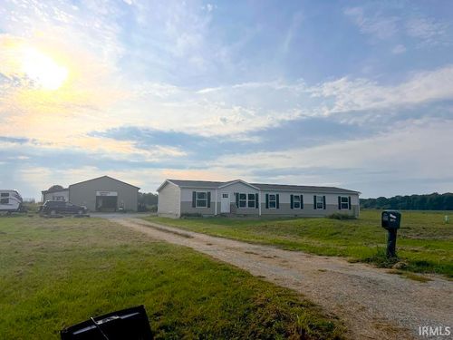 5325 S County Road 625 W, Knightstown, IN, 46148-9246 | Card Image