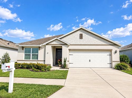 721 Kindred Ln, Auburndale, FL, 33823-9448 | Card Image