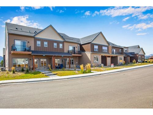 1724 Continental Peaks Cir, Estes Park, CO, 80517-9828 | Card Image