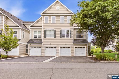 99 Swing Bridge Ln, South Bound Brook, NJ, 08880-1492 | Card Image