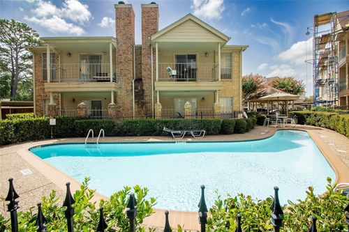 apt-814-12550 Whittington Dr, Houston, TX, 77077-4846 | Card Image