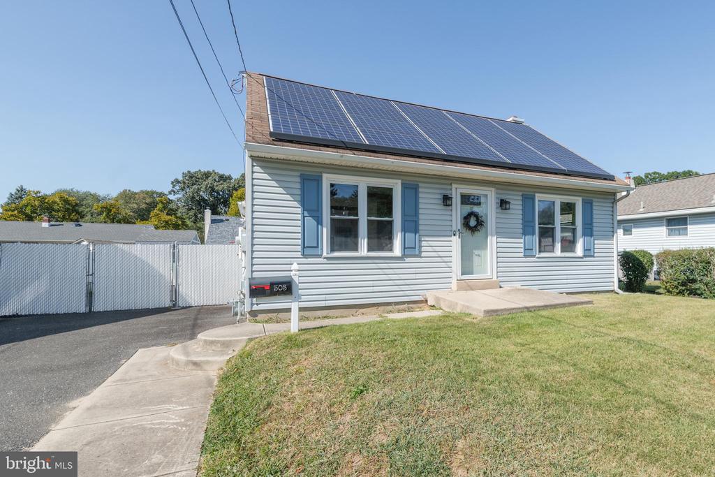 Lincoln Ave, Magnolia, NJ 08049