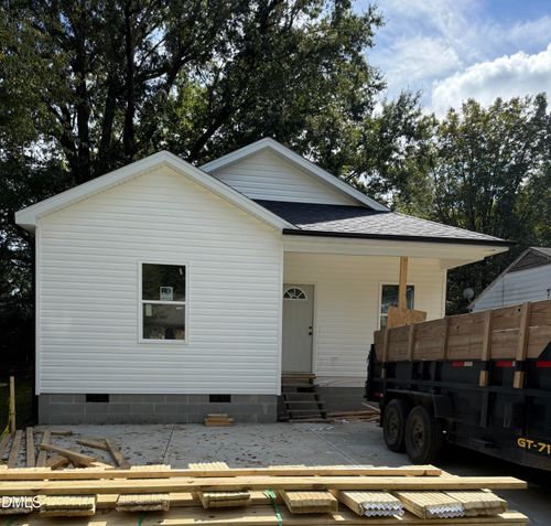 309 E Mcaden St, Graham, NC, 27253-3329 | Card Image