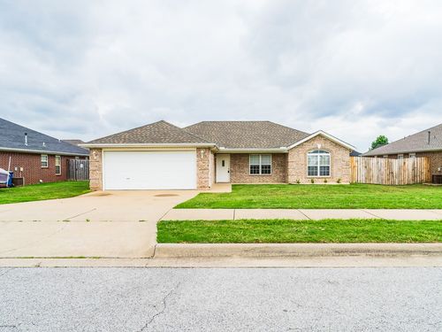 2402 Sw 19th St, Bentonville, AR, 72713-9119 | Card Image