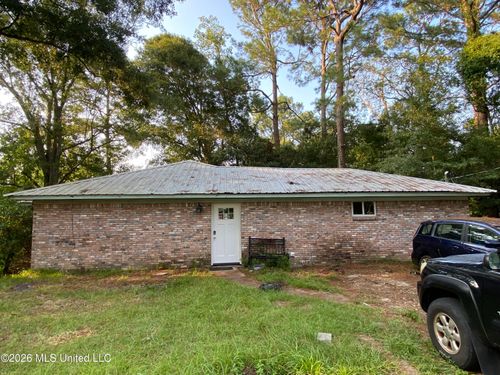 10300 Charpentier Drive, Moss Point, MS, 39562 | Card Image