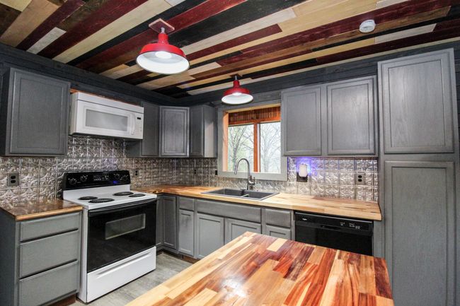 326 Fancy Rd, House other with 3 bedrooms, 2 bathrooms and 7 parking in Dresden TN | Image 6