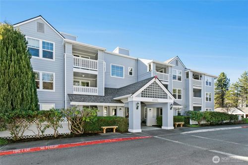apt-202-4081 224th Ln Se, Issaquah, WA, 98029-6233 | Card Image