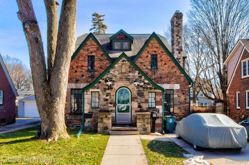 637 S Connecticut Ave, Royal Oak, MI, 48067-2997 | Card Image
