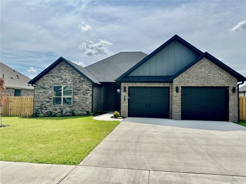 2301 Abbott Ln, Pea Ridge, AR, 72751-5033 | Card Image