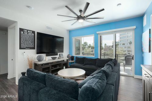 4011-3131 N Central Ave, Phoenix, AZ, 85012-2789 | Card Image