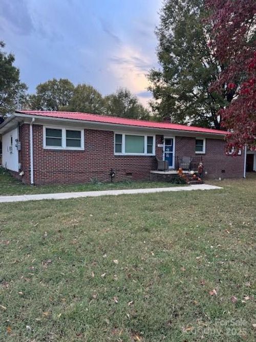 2158 Marwood Ln, Albemarle, NC, 28001-9122 | Card Image