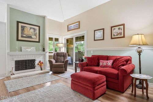 apt-202-460 Arbor Lane Ct, Thousand Oaks, CA, 91360-7203 | Card Image
