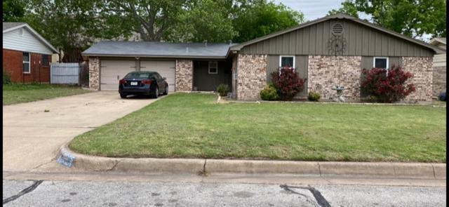 Jane Anne St, Haltom City, TX 76117