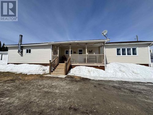 5 Fontaine Dr, Chapleau, ON, P0M | Card Image