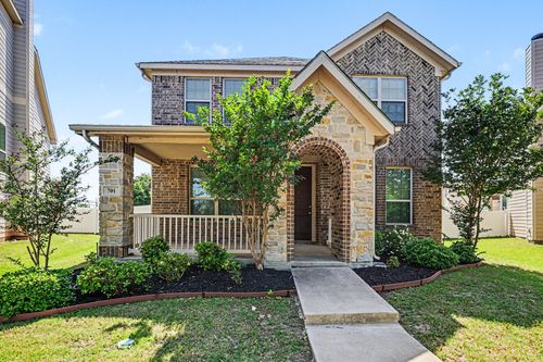 701 Whitemarsh Dr, Aubrey, TX, 76227-1309 | Card Image