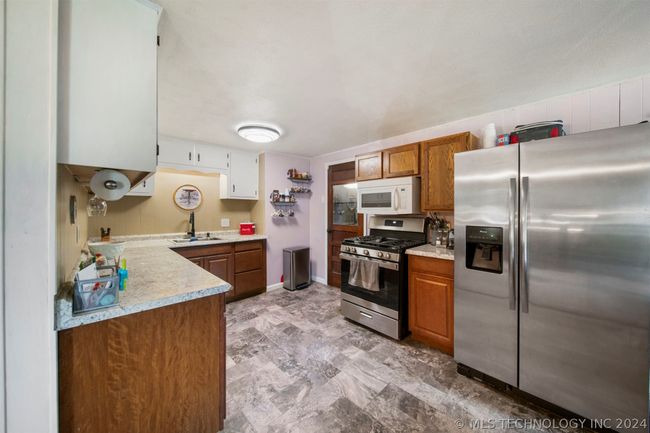 111 W Church Ave, House other with 3 bedrooms, 1 bathrooms and null parking in Fairland OK | Image 8