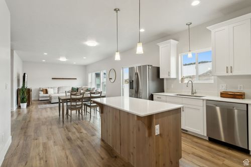 7936 N Bristlecone Rd, Eagle Mountain, UT, 84005-6425 | Card Image