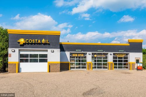 7479 Egan Dr, Savage, MN, 55378-2428 | Card Image