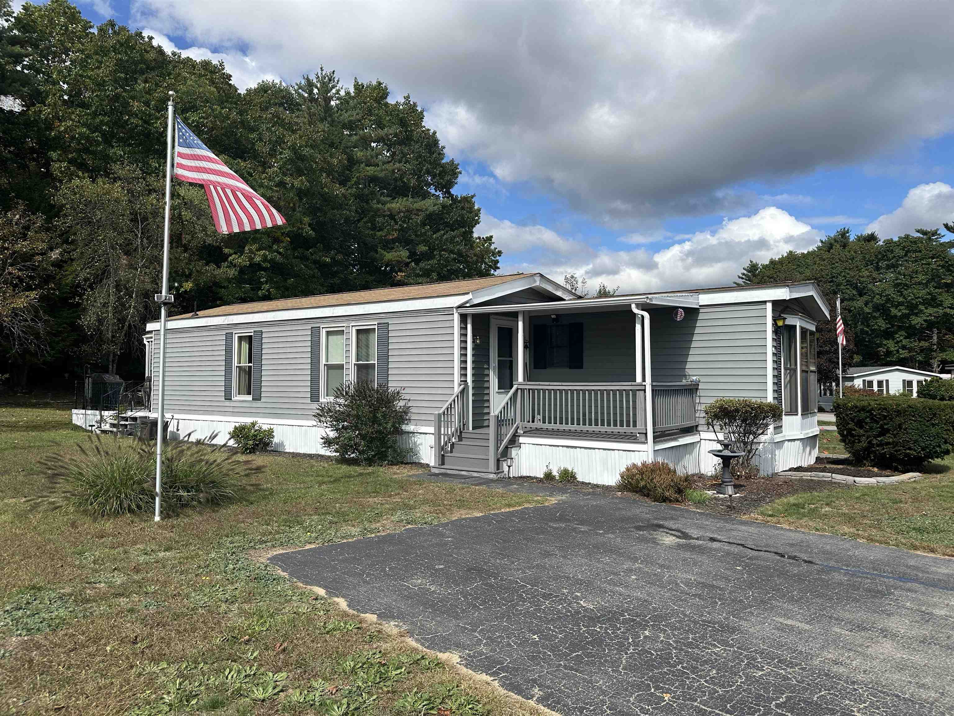 Monadnock Dr, Rochester, NH 03867