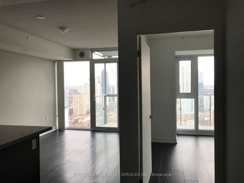 3205-50 Wellesley St E, Toronto, ON, M4Y0C8 | Card Image