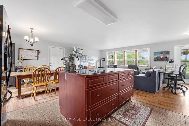 2329 Harlem Rd, House other with 2 bedrooms, 2 bathrooms and 8 parking in Portland ON | Image 14