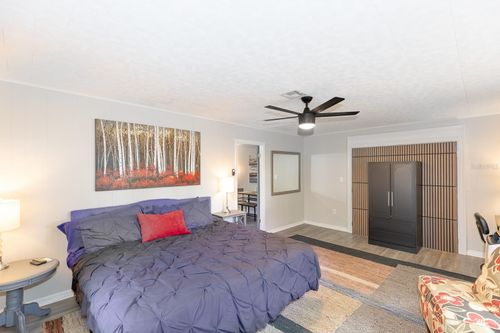 b-107 S Iona Ave, FRUITLAND PARK, FL, 34731-3235 | Card Image