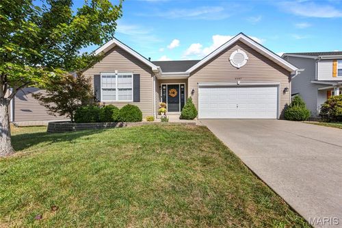 5507 Dressel Dr, Cottleville, MO, 63304-8040 | Card Image
