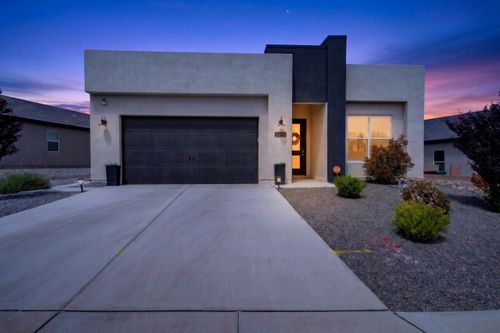 5213 Bullseye Rd Ne, Rio Rancho, NM, 87144-7068 | Card Image