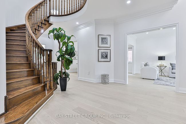 23 Sheila Cres, House other with 6 bedrooms, 5 bathrooms and 6 parking in Richmond Hill ON | Image 12