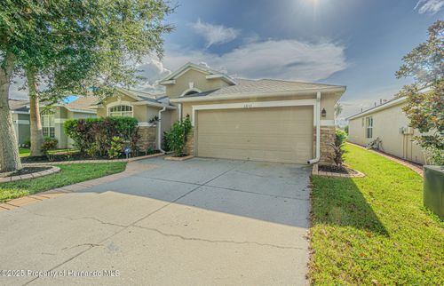 6843 Runner Oak Dr, WESLEY CHAPEL, FL, 33545-4829 | Card Image