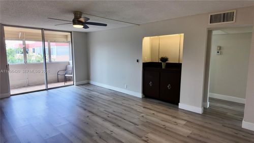 apt-517-403 68th Ave, Plantation, FL, 33317-7587 | Card Image