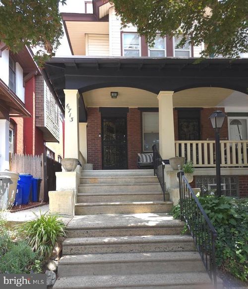 6713 N 15th St, PHILADELPHIA, PA, 19126-2702 | Card Image