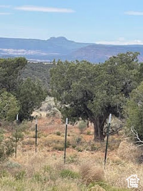 17 S Avikan Dr, Blanding, UT, 84511 | Card Image