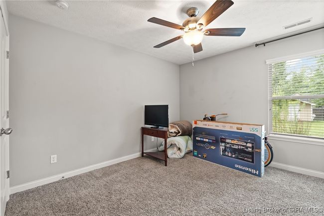 5613 Nature Vw, Home with 3 bedrooms, 2 bathrooms and null parking in Memphis IN | Image 12