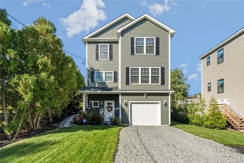 21 Wuddall Ave, Warwick, RI, 02889-3518 | Card Image