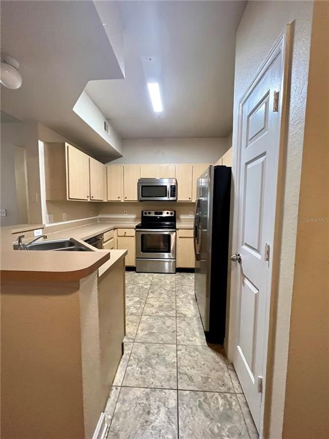 APT-8101 - 1985 Erving Cir, Condo with 2 bedrooms, 1 bathrooms and null parking in OCOEE FL | Image 7